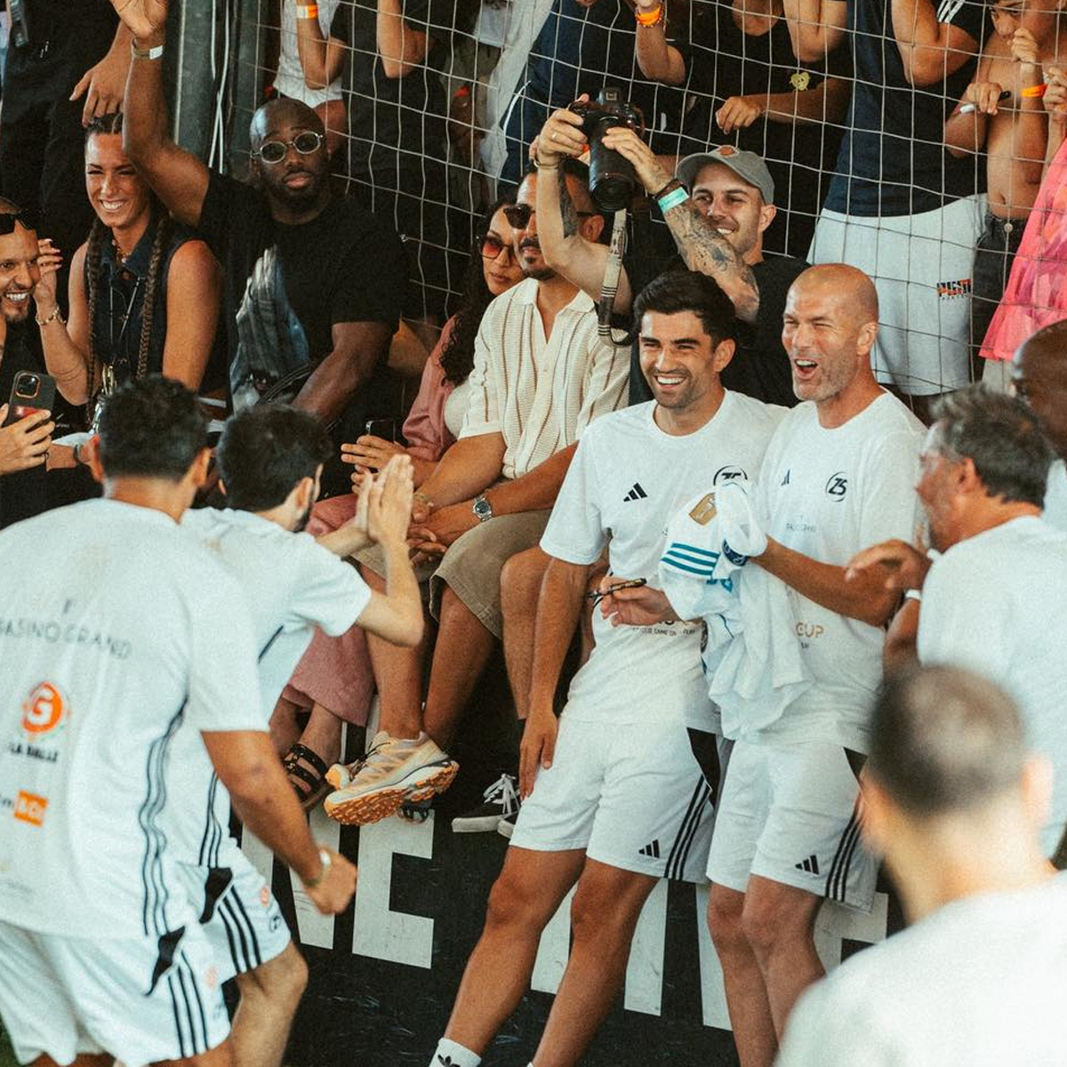 PHOfeTOeee 2024 09 10dz 20 01 58 2